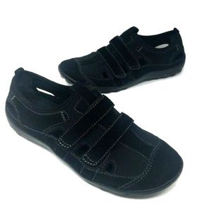 SIDELINE Suede Athletic Sport Comfort Shoes NIB!